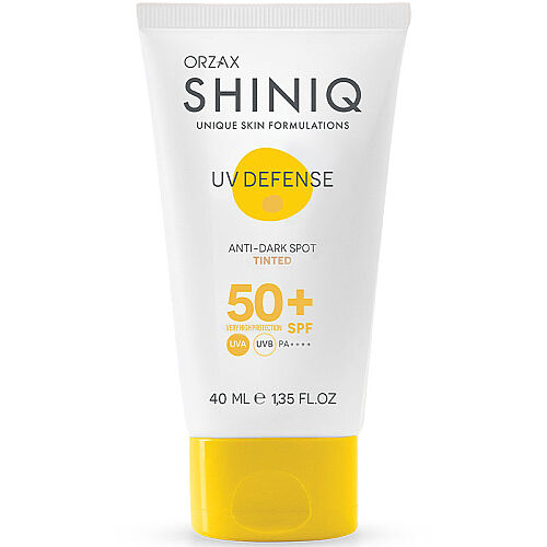 Shiniq UV Defense Leke Karşıtı Renkli Güneş Koruyucu SPF 50+ 40 ml