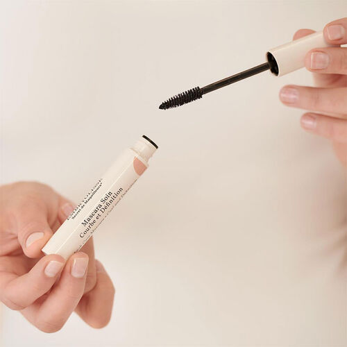 Embryolisse Lash Care Mascara Castor Oil Black 8 ml - Görsel 4