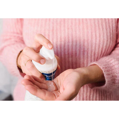 Mustela Gentle Göz Yakmayan Bebek Şampuanı 200ml - Görsel 2